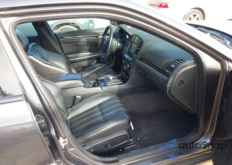 2018 Chrysler 300 300S z USA, uszkodzony, nr VIN 2C3CCABG9JH274741